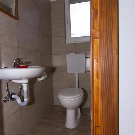 Onix Brodarica (Sibenik-Knin)