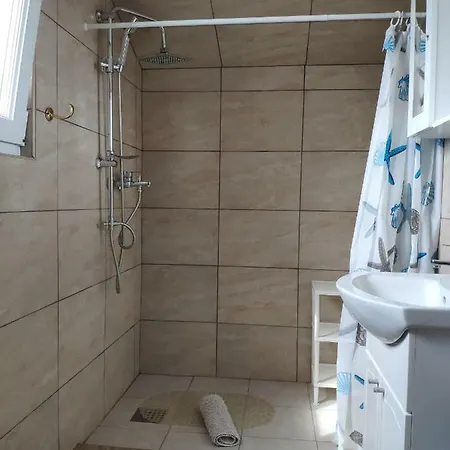 Onix Apartman Brodarica