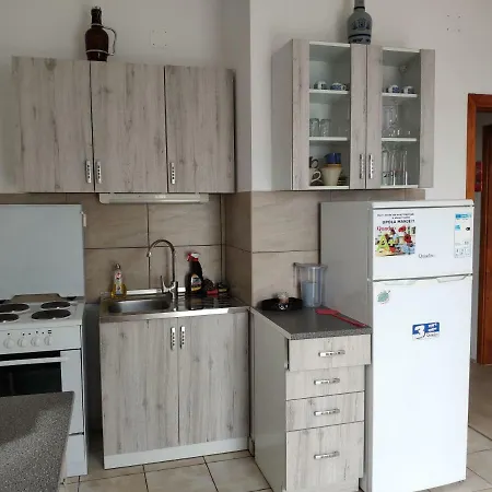 Onix Brodarica (Sibenik-Knin)